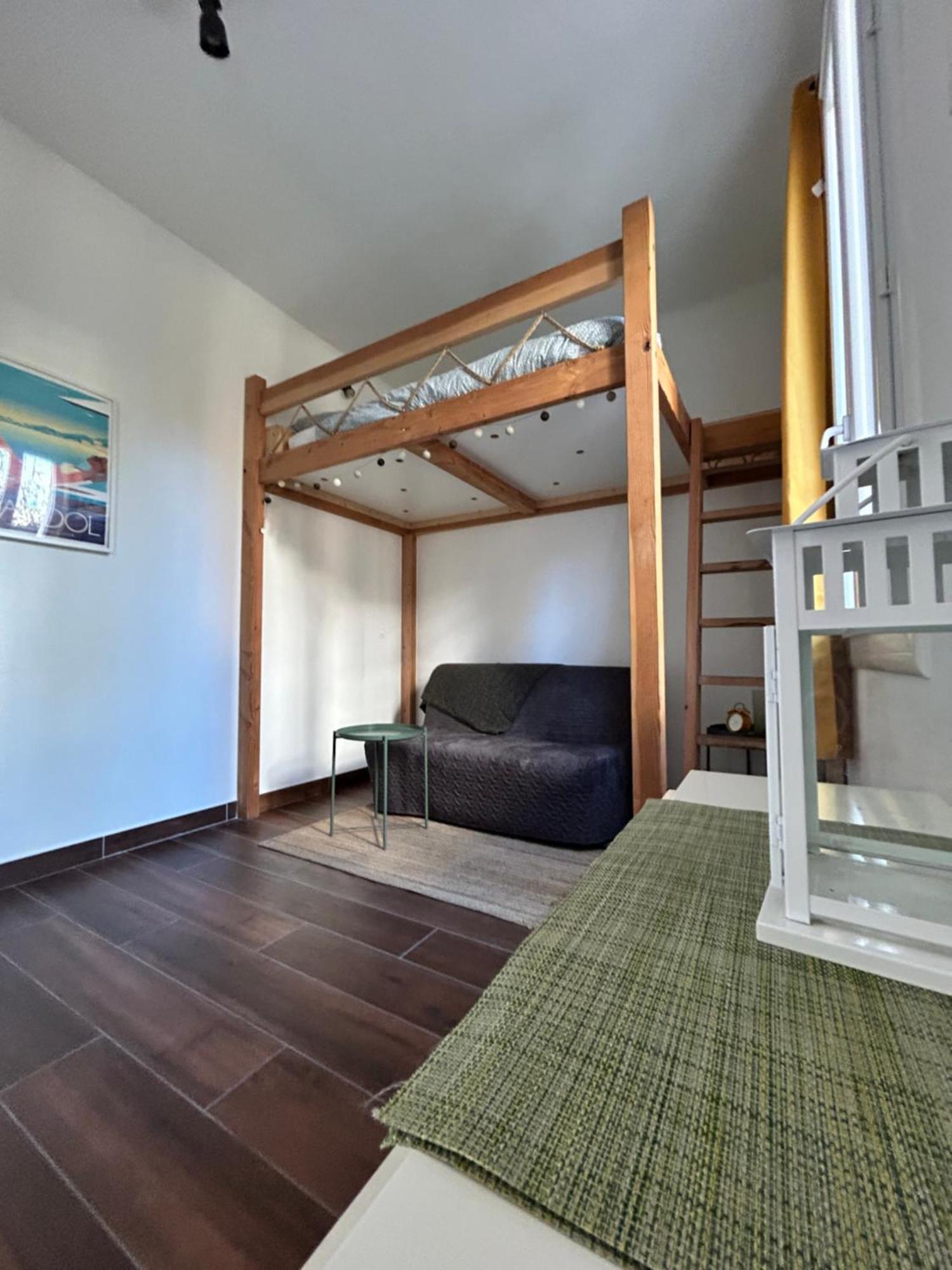 Agreable Studio Renove Avec Place De Parking Bandol Eksteriør bilde
